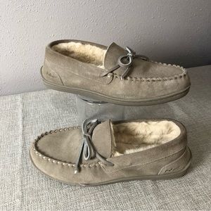 My Slippers tan moccasins faux fur Size 9